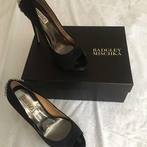 Badgley Mischka Kiara pumps